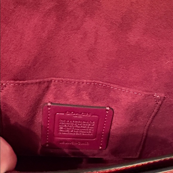 Coach Ellen Red and Cream Crossbody Bag NWOT - Picture 9 of 11
